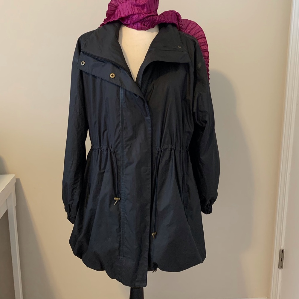 THEORY  light-weight rain jacket